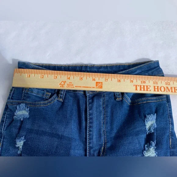 SHEIN Essnce Ladder Distressed Raw hem Skinny Jeans denim women’s size XS (2) - Picture 8 of 8